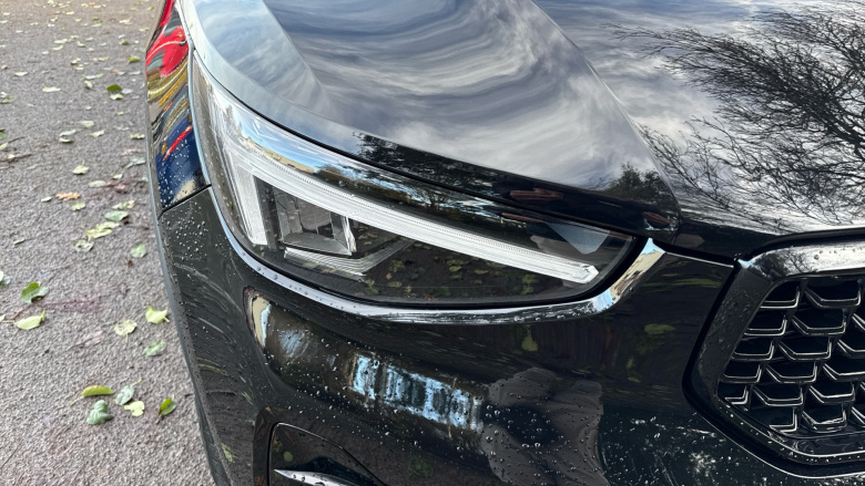 Volvo XC40 2.0 B3P Plus Dark 5dr Auto Petrol Estate